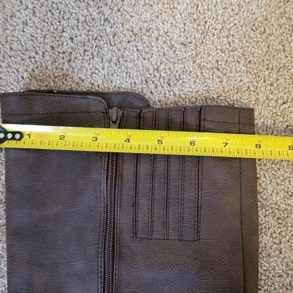 EUC Size 9.5 M MAISON ΧΟ183001 boots - Picture 8 of 8